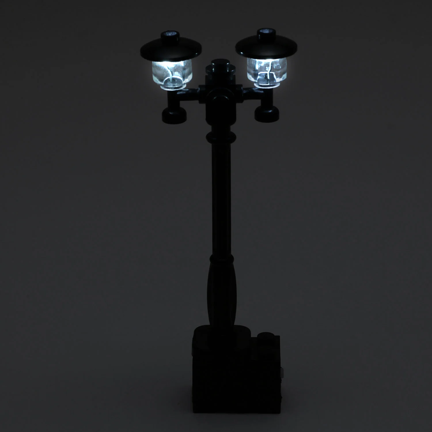 Black Double Light-Up Minifig Scale Lamp Post (Cold/White Light) for MOCs