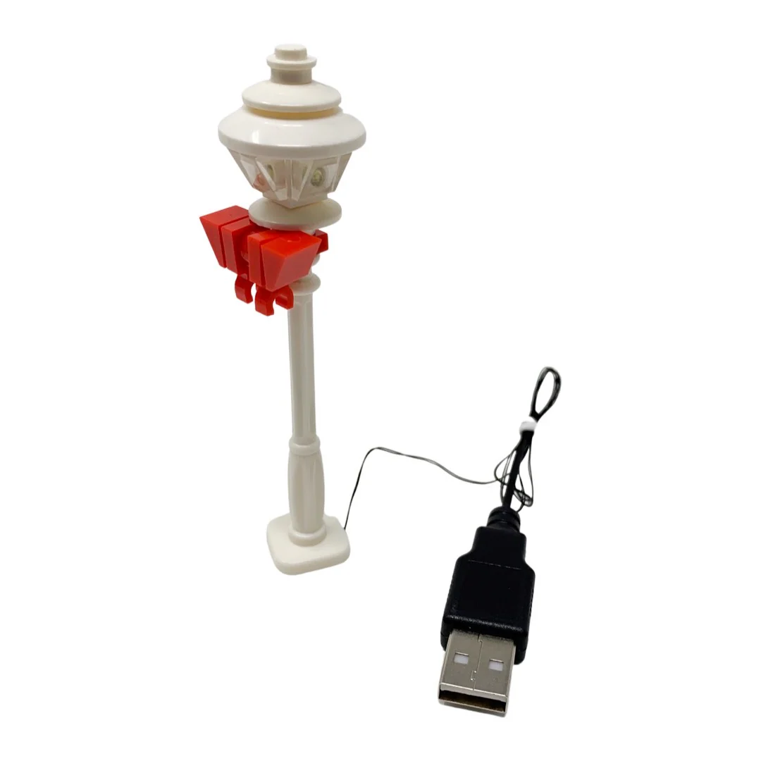 Christmas Light-Up USB Lamp Post (White Light) - Image 3