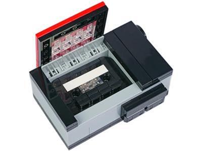 LEGO Insiders Reward Buildable Cassette Player (6471612) - Image 2