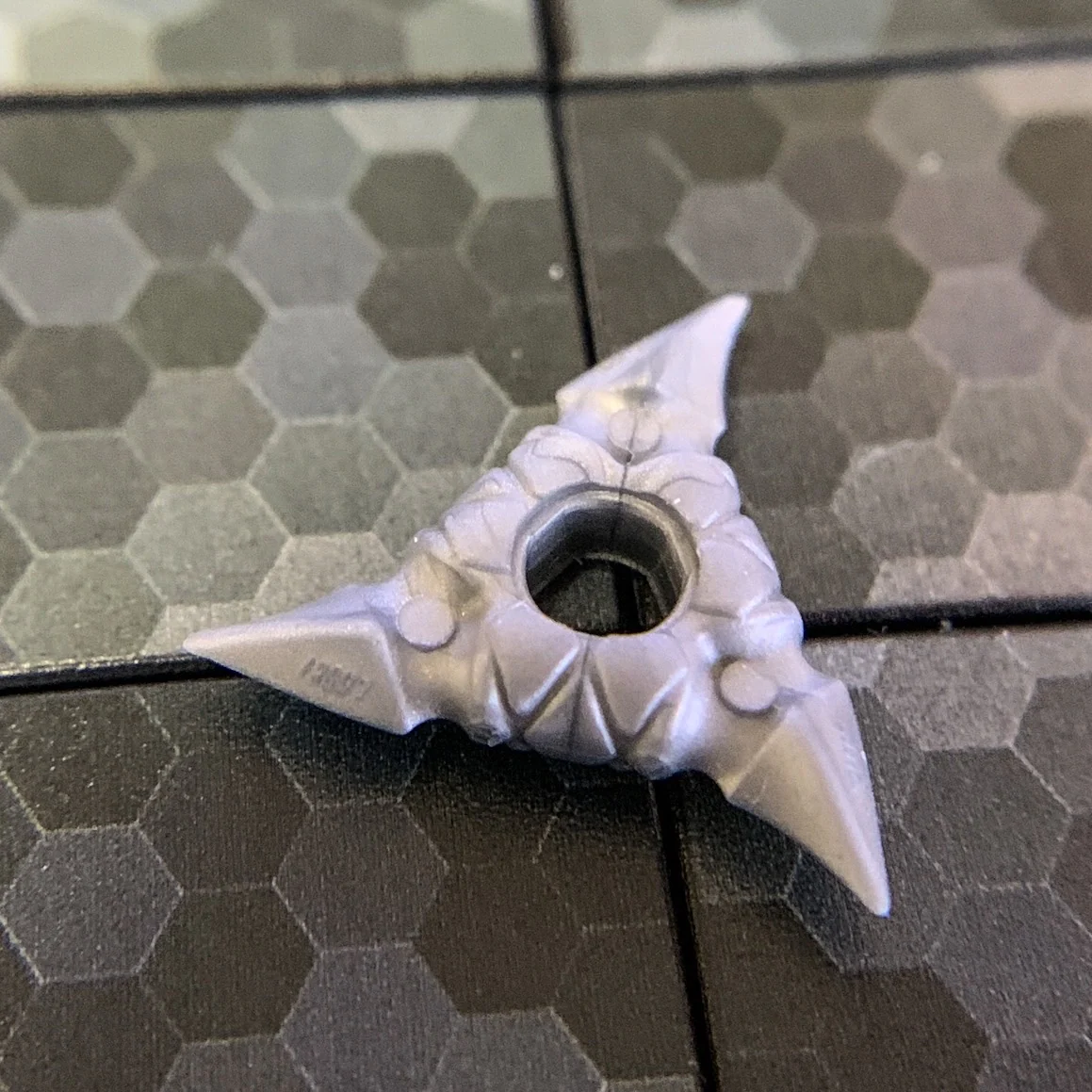 Shuriken / Throwing Star - Official LEGO® Part - Image 2