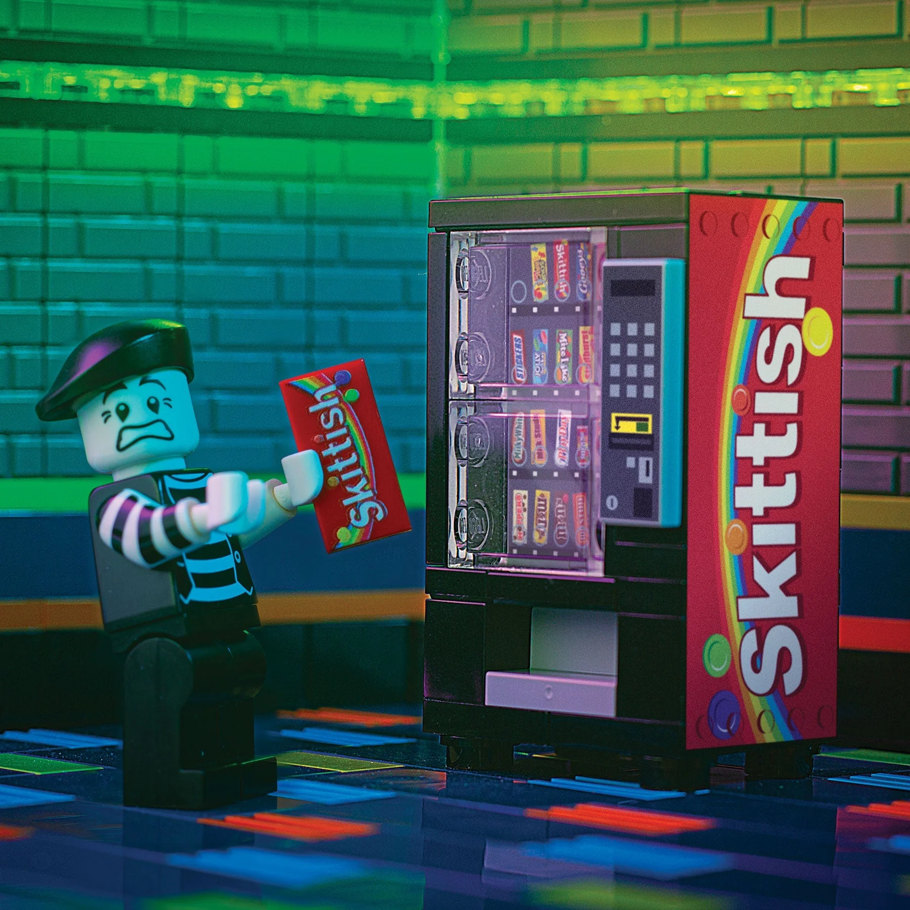 Skittish - B3 Customs Candy Vending Machine - Image 3